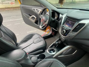 Cần bán Hyundai Veloster 1.6AT đời 2011, màu vàng, xe nhập còn mới