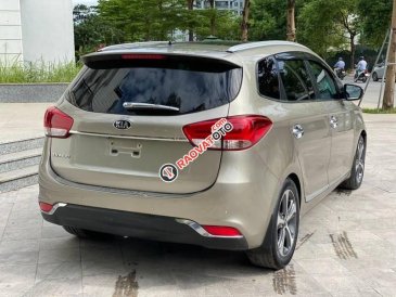 Cần bán gấp Kia Rondo GATH 2015, giá chỉ 499 triệu