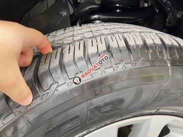 Cần bán lại xe Toyota Prado TXL năm sản xuất 2017, màu đen, xe nhập xe gia đình