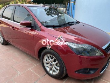 Cần bán lại xe Ford Focus 1.8 AT năm 2010, màu đỏ xe gia đình, 270tr