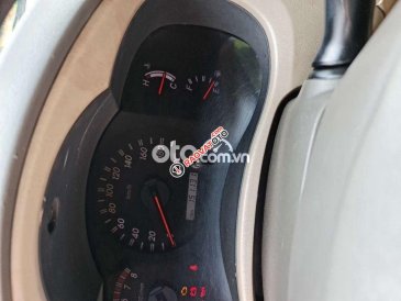 Cần bán gấp Toyota Innova MT đời 2008, màu đen còn mới
