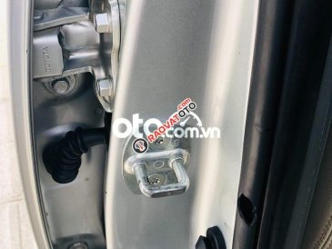Cần bán lại xe Toyota Innova E đời 2012, nhập khẩu nguyên chiếc, 325tr