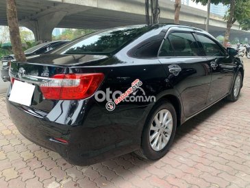 Bán Toyota Camry 2.0E đời 2013, màu đen