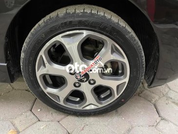Cần bán gấp Kia Morning Si AT đời 2015, màu đen, giá 278tr