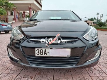 Cần bán Hyundai Accent AT năm 2012, xe nhập