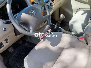 Cần bán xe Toyota Innova MT đời 2008, màu bạc
