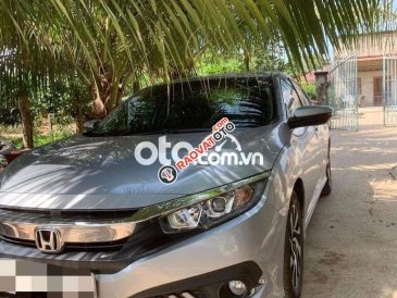 Bán Honda Civic AT sản xuất 2018, màu xám, nhập khẩu nguyên chiếc
