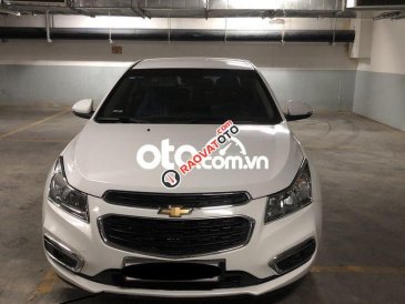 Bán Chevrolet Cruze 1.6MT sản xuất 2017, màu trắng, xe nhập 