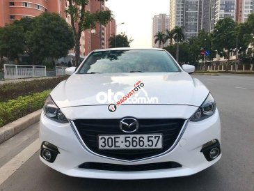 Cần bán xe Mazda 3 1.5 năm sản xuất 2016, màu trắng