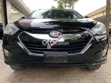 Cần bán xe Hyundai Tucson 2.0 AT 4WD sản xuất năm 2012, màu đen 