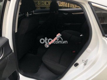 Xe Honda Civic AT sản xuất năm 2017, màu trắng, nhập khẩu 