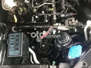 Bán gấp Hyundai Santa Fe AT năm sản xuất 2011, màu đen, nhập khẩu xe gia đình