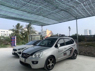 Cần bán lại xe Kia Carens SX 2.0 AT sản xuất 2010 giá cạnh tranh