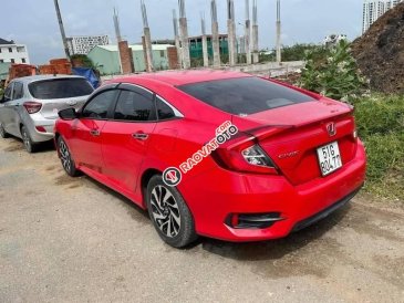 Bán ô tô Honda Civic AT năm 2018, màu đỏ, nhập khẩu nguyên chiếc, giá 610tr