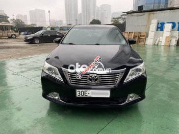 Bán ô tô Toyota Camry 2.0E sản xuất năm 2013, màu đen, nhập khẩu nguyên chiếc, 593 triệu