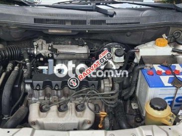 Cần bán gấp Chevrolet Aveo LT sản xuất năm 2016, màu bạc, giá tốt