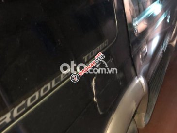 Cần bán xe Ford Everest MT sản xuất 2006, màu đen