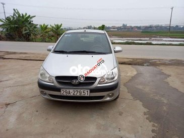 Cần bán gấp Hyundai Getz 1.1MT sản xuất 2010, màu bạc