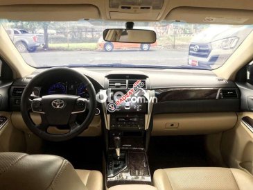 Bán Toyota Camry 2.5G năm sản xuất 2015, giá chỉ 720 triệu