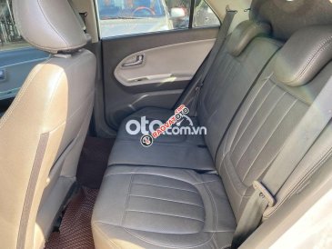 Xe Kia Morning Si năm sản xuất 2016, màu trắng, giá chỉ 255 triệu