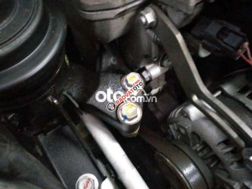 Bán xe Toyota Vios E năm 2013, màu bạc