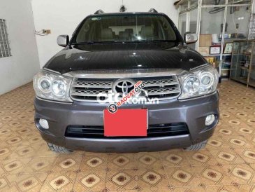 Bán Toyota Fortuner G sản xuất 2009, màu xám giá cạnh tranh