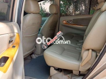 Bán Toyota Innova G năm 2010, 255tr