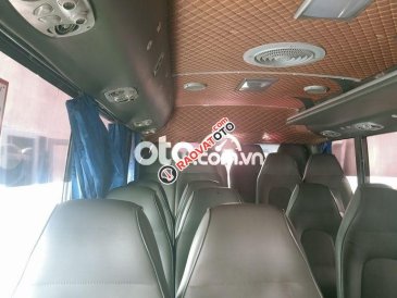 Bán xe Hyundai County năm sản xuất 2012, màu đỏ