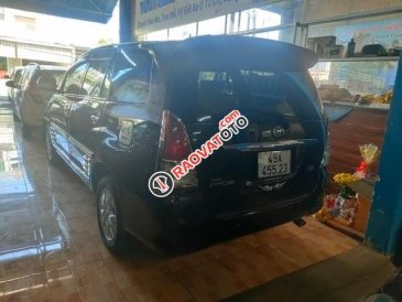 Bán Toyota Innova 2.0G năm sản xuất 2009, màu đen số sàn