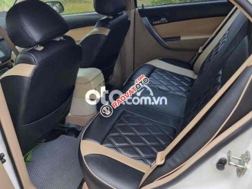 Cần bán gấp Chevrolet Aveo LTZ năm 2014, màu trắng, nhập khẩu còn mới