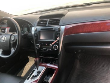 Bán Toyota Camry 2.5Q sản xuất năm 2014, 728 triệu
