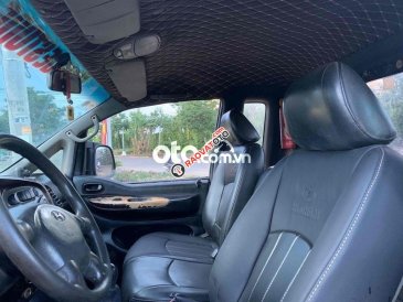 Cần bán xe Hyundai Libero năm 2005, màu trắng