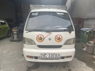 Xe màu trắng