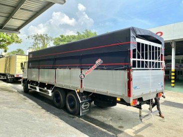 Xe tải Hino 3 chân 15 tấn 2022