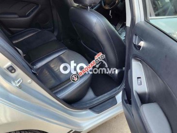 Kia K3 1.6 AT
