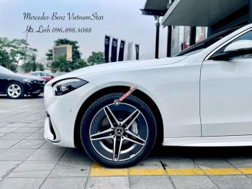 Mercedes-Benz 2023