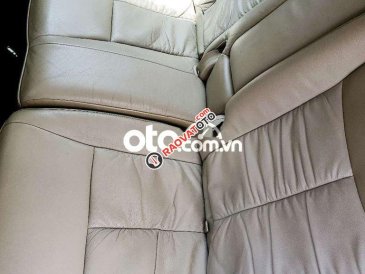 Nissan Grand livina Xe cực mới zin 100%