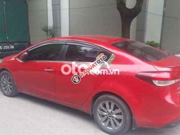 Kia cerato 1.6 mt