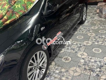 Camry 2.5 Q