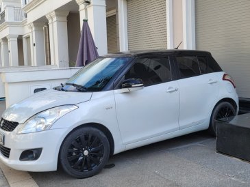 CHÍNH CHỦ CẦN BÁN XE SUZUKI 2014 BẢN VIỆT NAM ĐẸP NHƯ HÌNH GIÁ 285 TRIỆU.