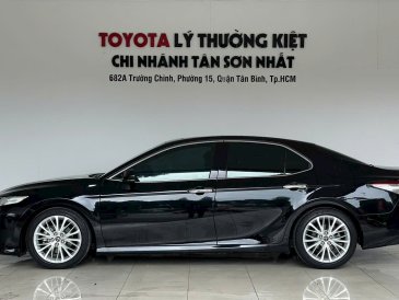 TOYOTA CAMRY 2.5Q 2019 Xe hãng