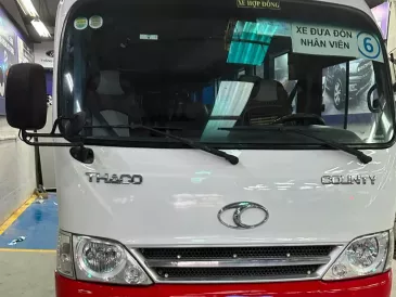 Chính chủ bán xe Thaco County HB735 đời 2017 đăng ký tháng 4/2018