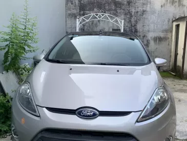 Chính chủ bán xe Ford fiesta đời 2011 