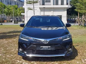 BÁN XE COROLLA ALTIS 2021- 1.8G ĐEN - Giá 630 TRIỆU .