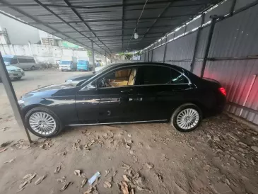 Bán Xe Mercedes đăng ký lần đầu 10/2016 đen nội thất kem  nhập chính hãng