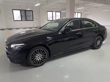 Bán Mercedes-Benz C200 Plus Lướt Của Hãng, Model Mới Full Option
