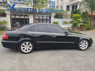 Chính chủ cần bán xe Mercedes E200 đời 2008 