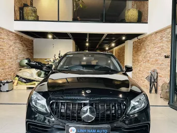 Siêu phẩm #MercedesC200 Exclusive với gói độ lên đến hơn 100 triệu, nhìn từ xa không khác gì xe C300 AMG