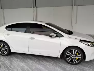 BÁN XE Cerato 1.6 AT sản xuất 2020 