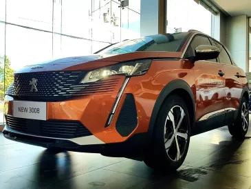   PEUGEOT 3008 Premium , giá xe : 989.000.000